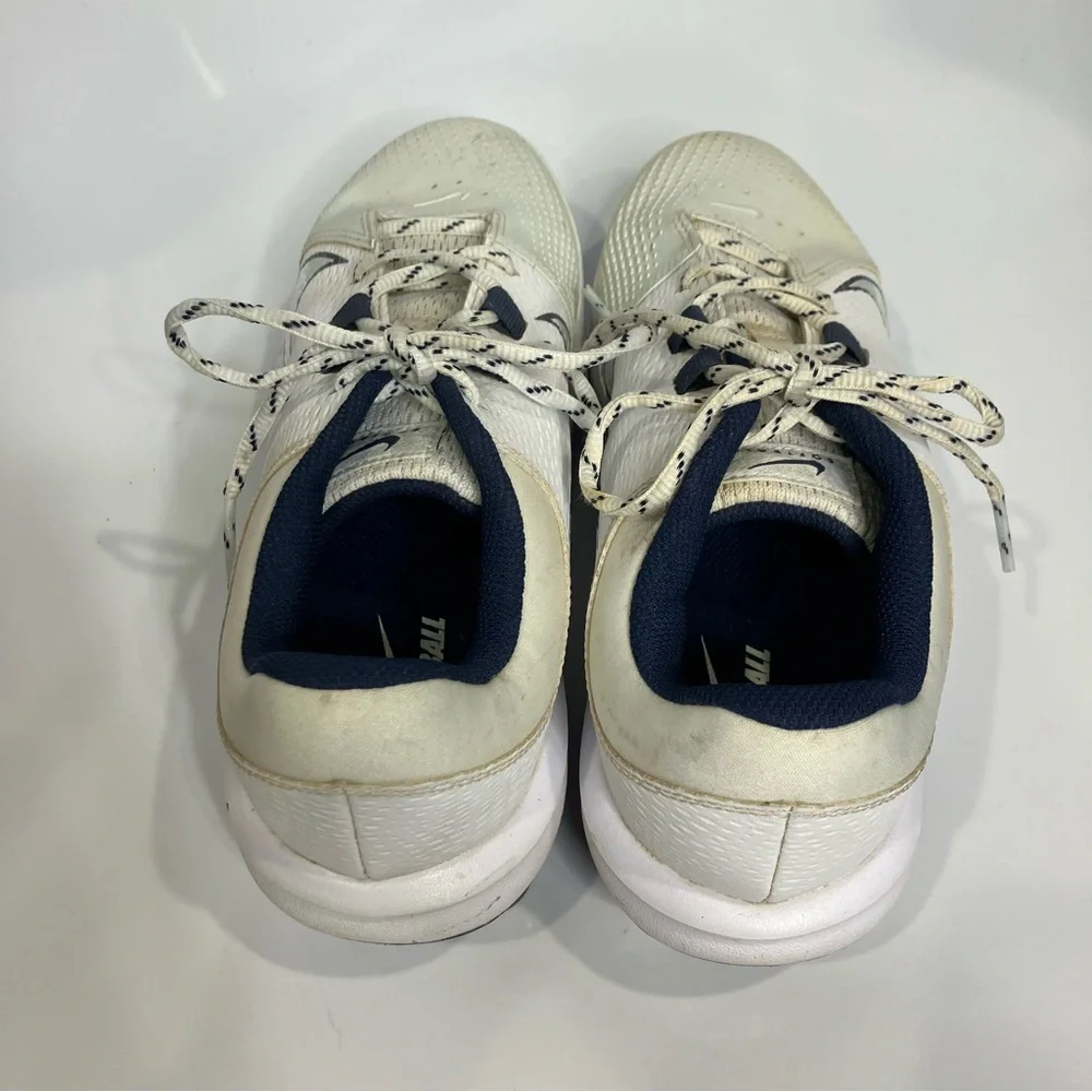 Nike hyperdiamond 4 Pro MCS softball cleats white women's‎ size 9.5 athletic